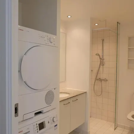 Modern Bright And Practical 3 Bedroom With Balcony 哥本哈根